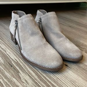 Womens Booties, Mauve/Nude color, Size 6.5